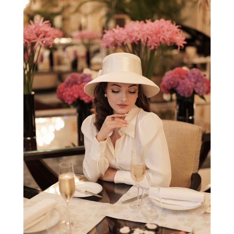 Chapeau HOLLY Satin Blanc...