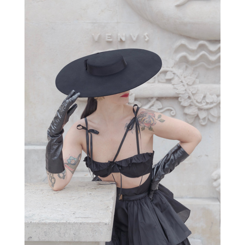 TROCADERO Oversized Hat Black